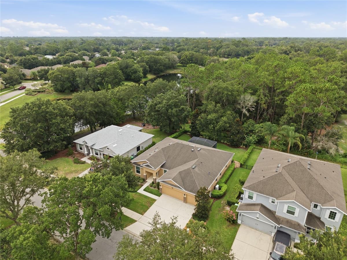 308 VICTORIA TRAILS BOULEVARD — photo 58 of 67