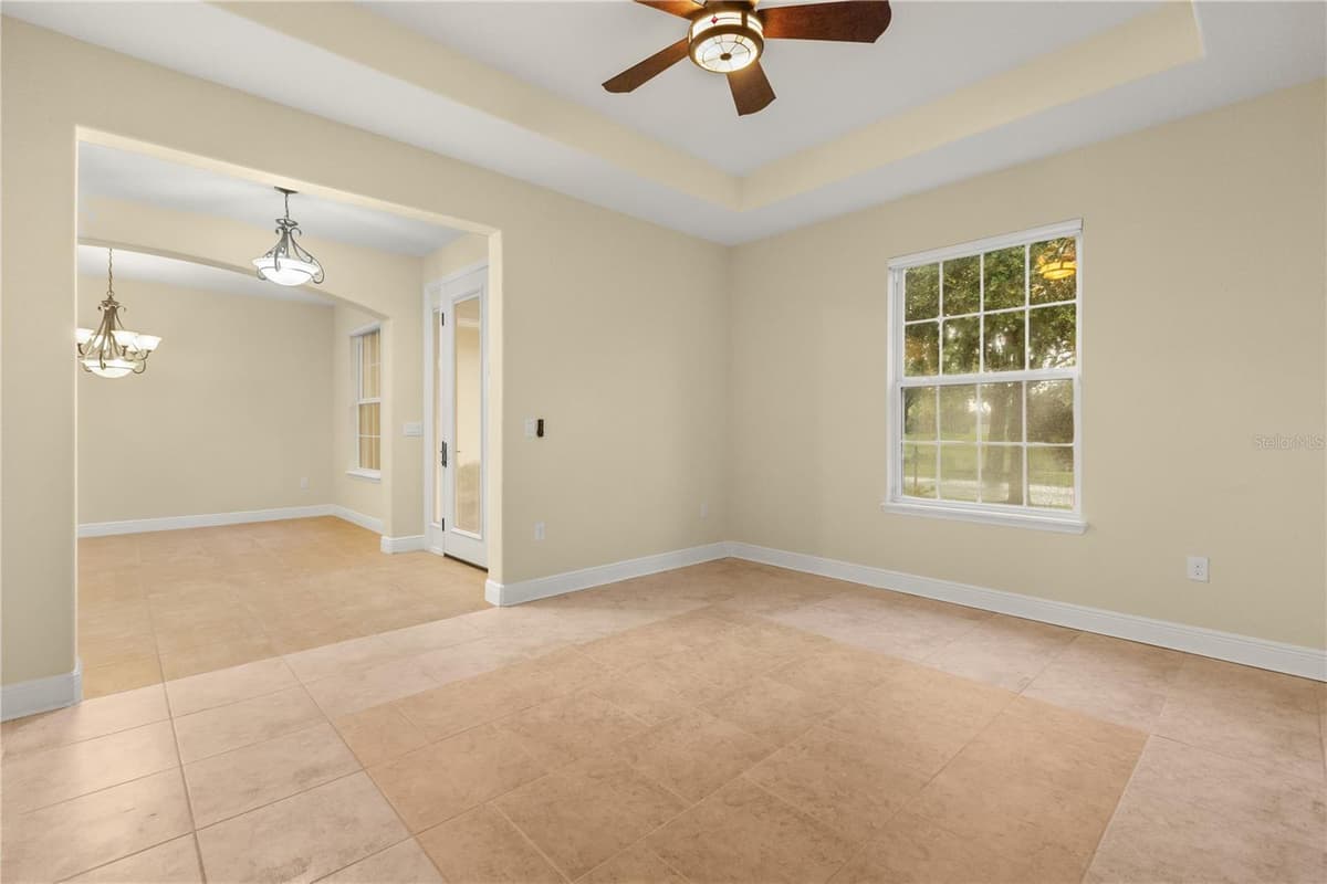 308 VICTORIA TRAILS BOULEVARD — photo 3 of 67