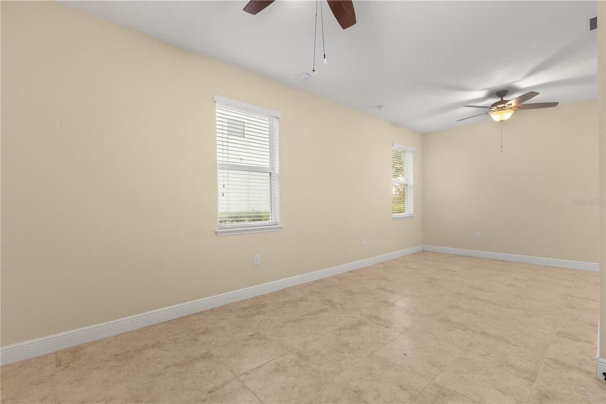 308 VICTORIA TRAILS BOULEVARD — photo 24 of 67