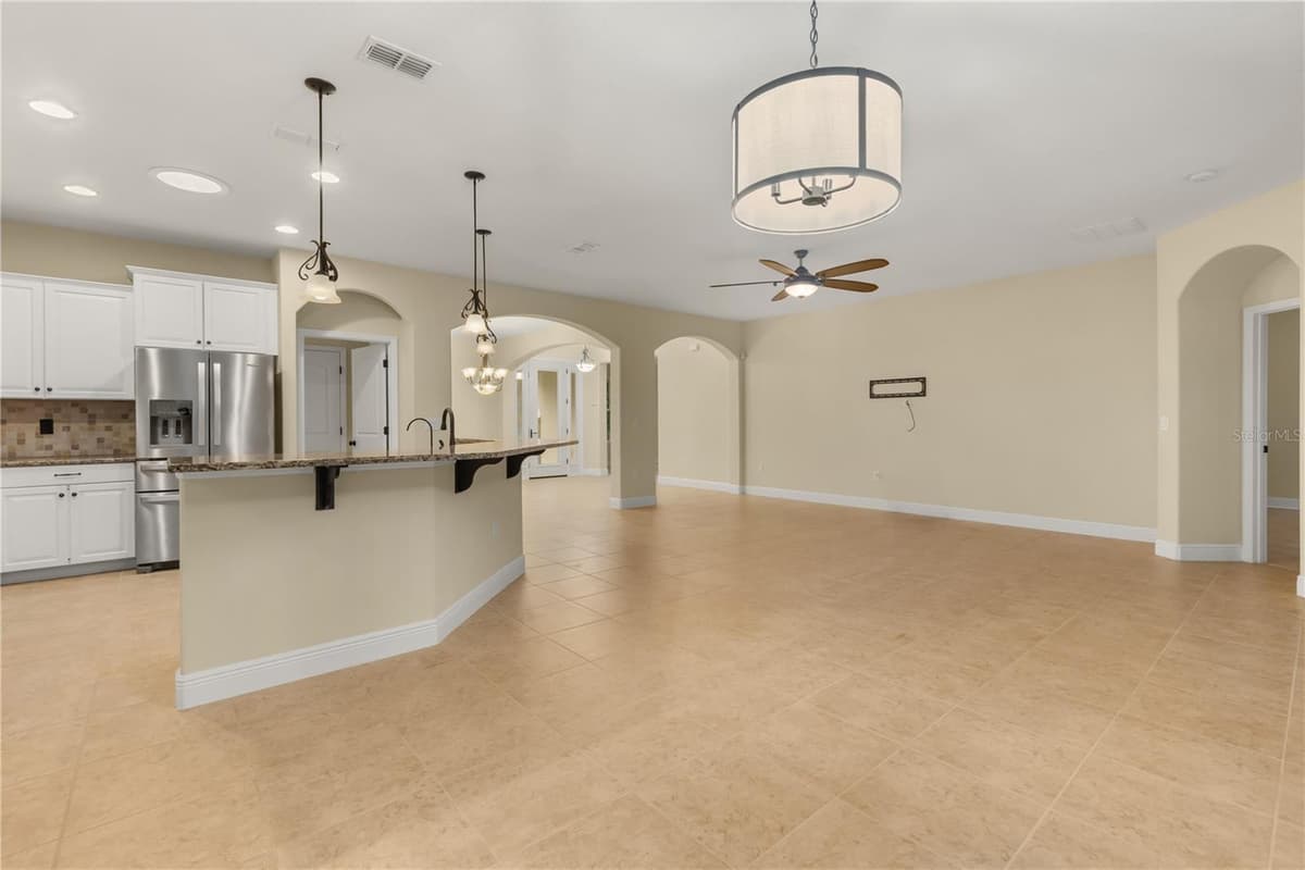 308 VICTORIA TRAILS BOULEVARD — photo 15 of 67