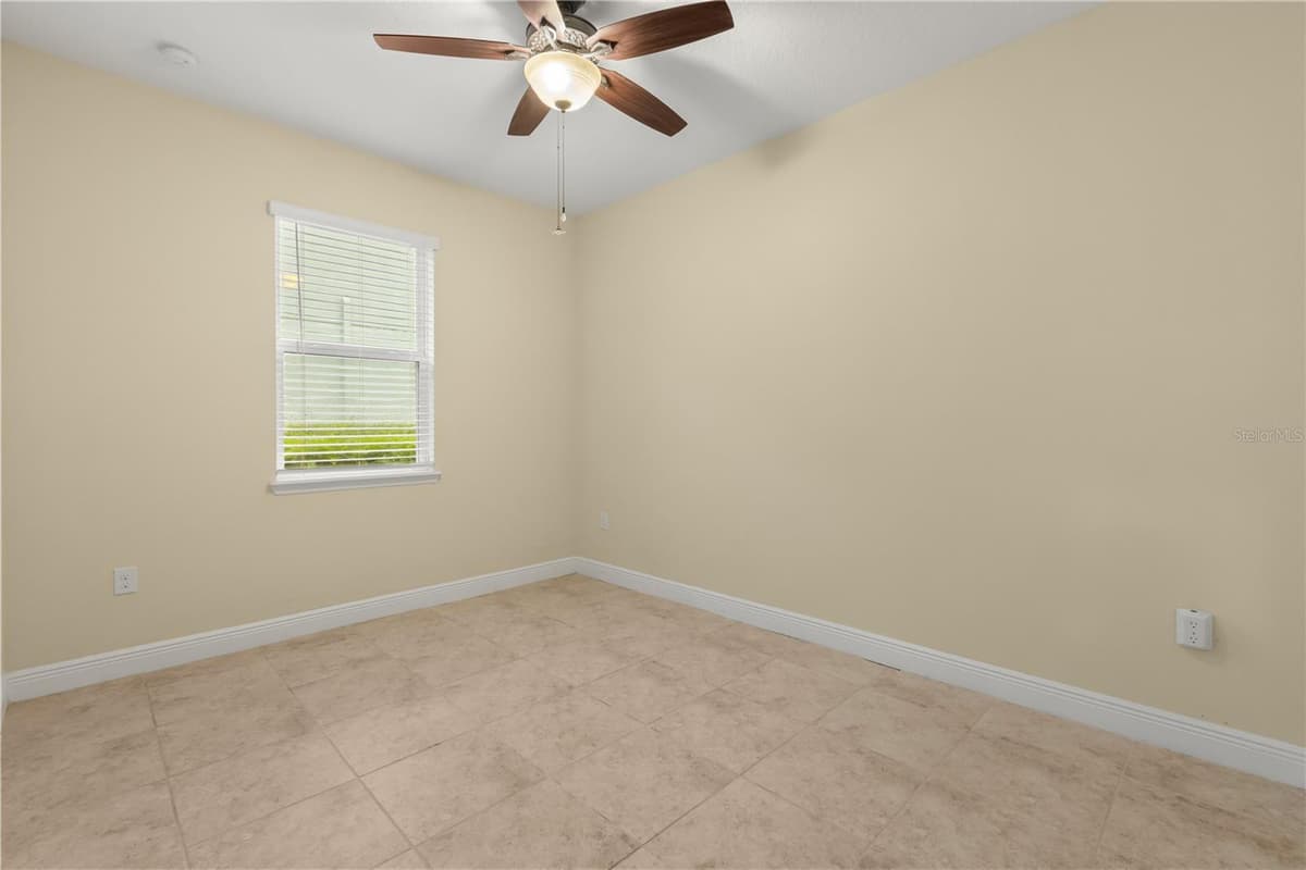 308 VICTORIA TRAILS BOULEVARD — photo 21 of 67