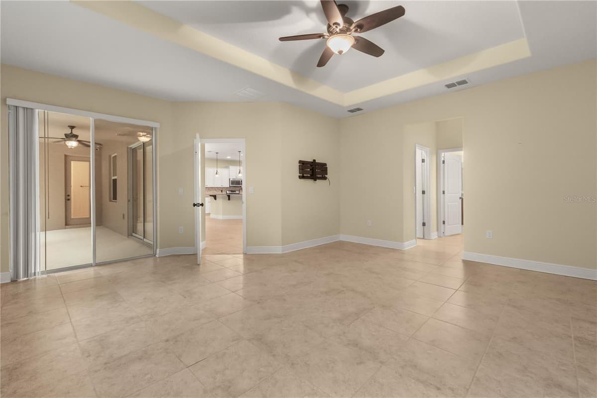 308 VICTORIA TRAILS BOULEVARD — photo 30 of 67