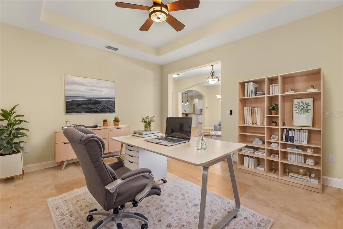 308 VICTORIA TRAILS BOULEVARD — photo 4 of 67
