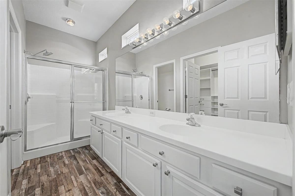 8046 PONKAN ROAD — photo 17 of 41