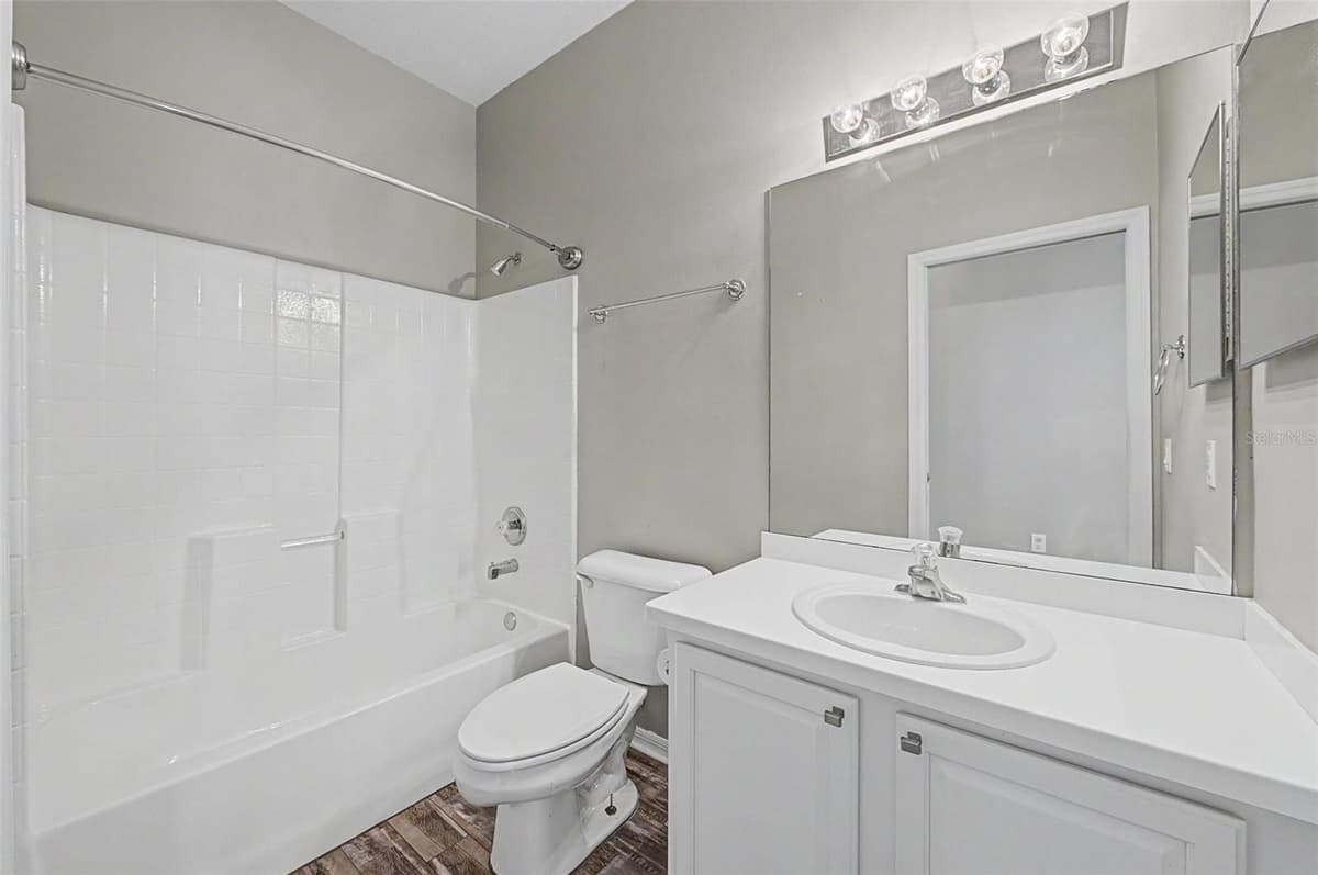 8046 PONKAN ROAD — photo 21 of 41
