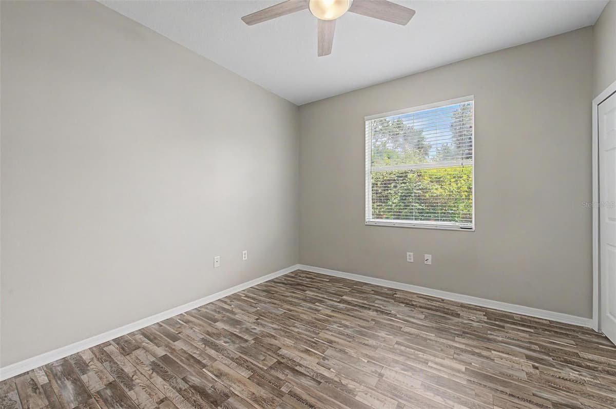 8046 PONKAN ROAD — photo 19 of 41