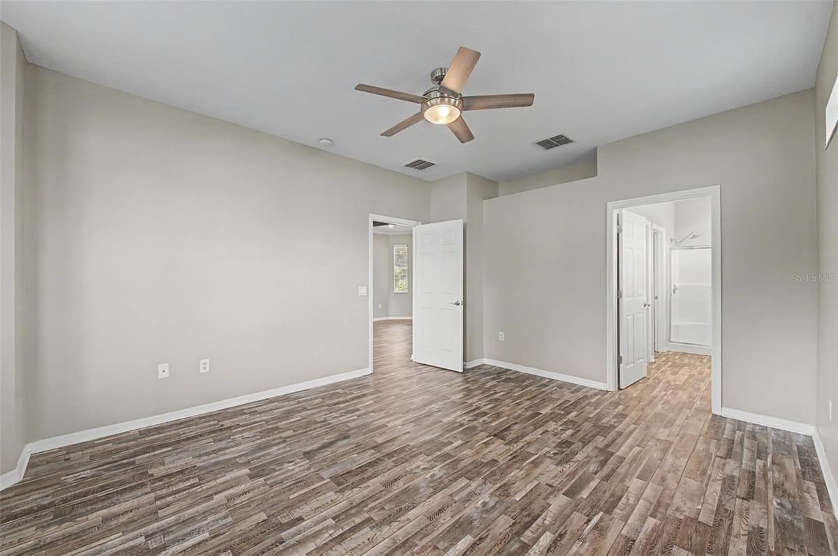 8046 PONKAN ROAD — photo 15 of 41