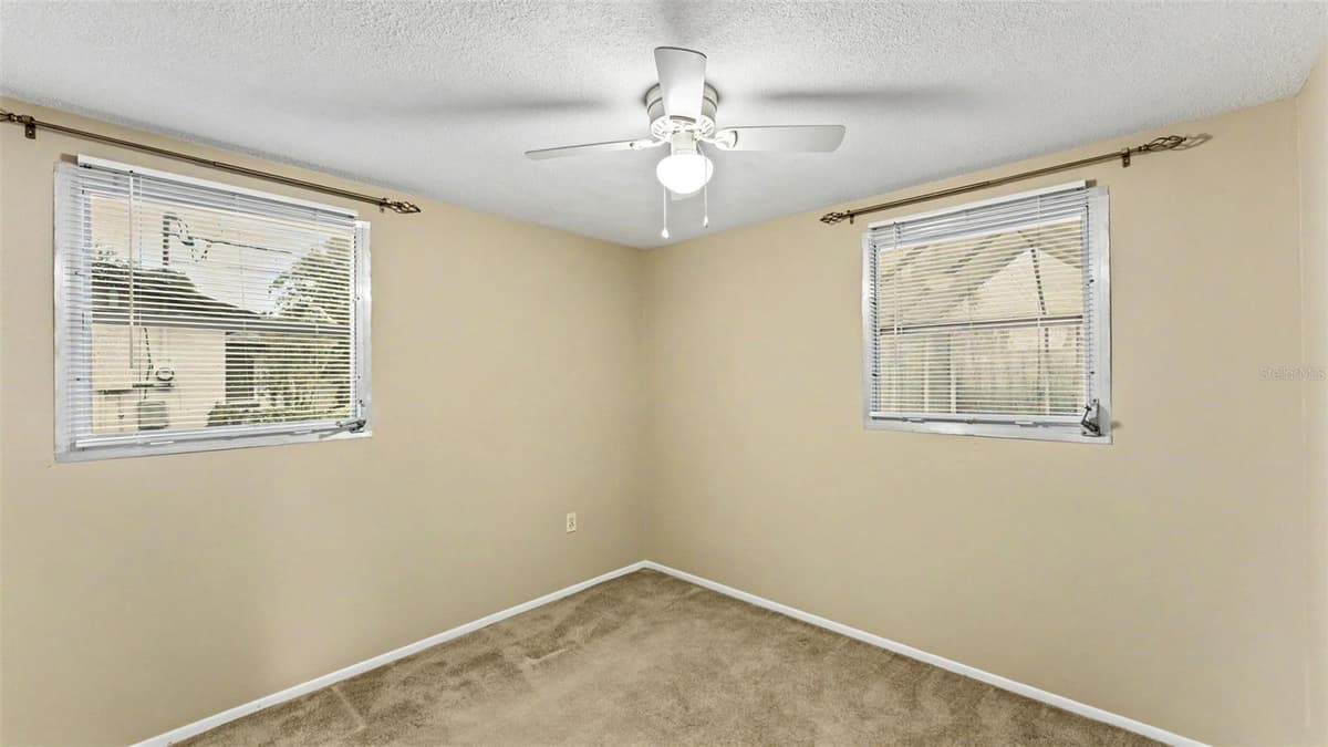 2126 SMITHFIELD PLACE — photo 13 of 36