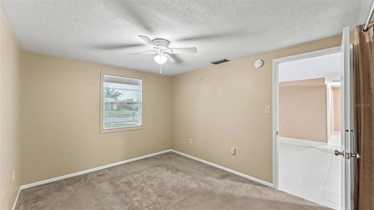 2126 SMITHFIELD PLACE — photo 18 of 36