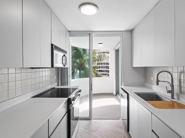 59 KINGS COURT — photo 6 of 9