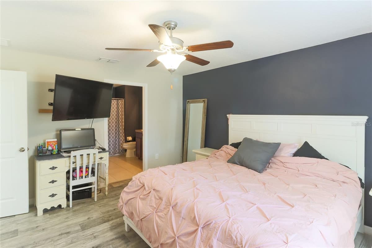 135 CASCADE BEND DRIVE — photo 20 of 30