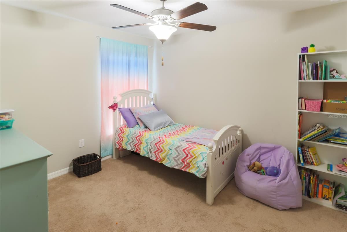 135 CASCADE BEND DRIVE — photo 17 of 30