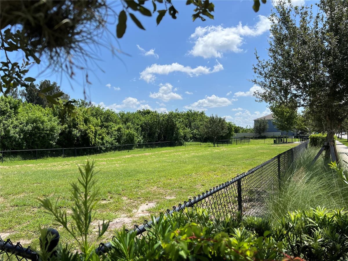 135 CASCADE BEND DRIVE — photo 28 of 30
