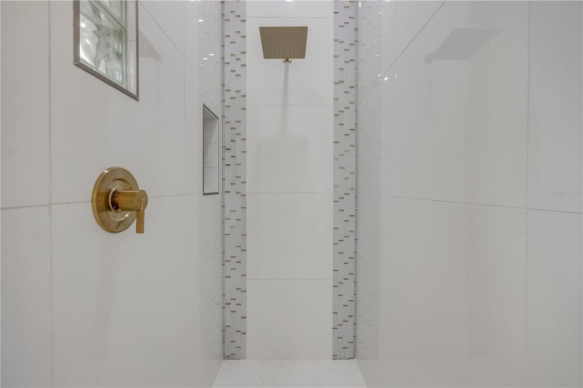 116 LONGVIEW WAY — photo 41 of 63