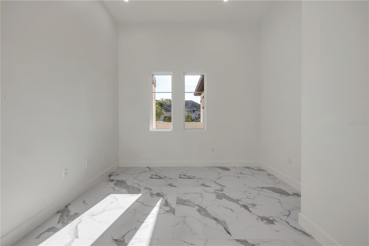 116 LONGVIEW WAY — photo 37 of 63