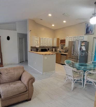 5411 THOMAS STREET — photo 2 of 14