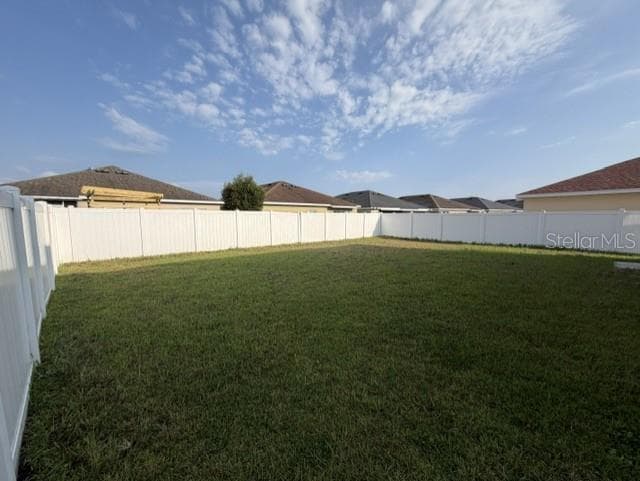 4907 ROCKVALE DR. — photo 4 of 33