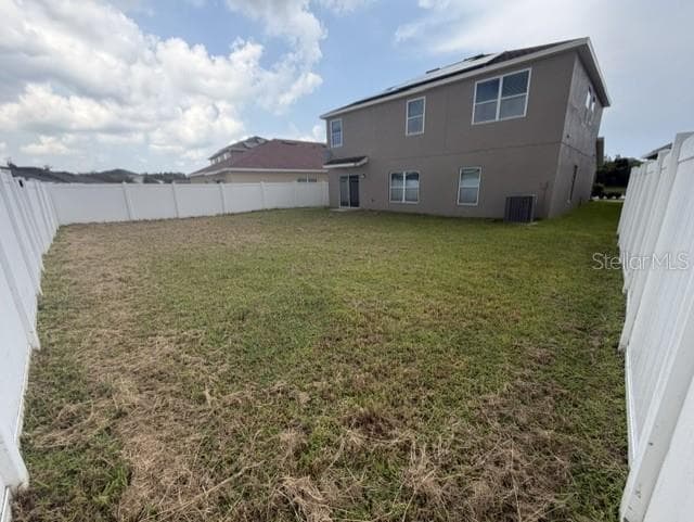 4907 ROCKVALE DR. — photo 5 of 33