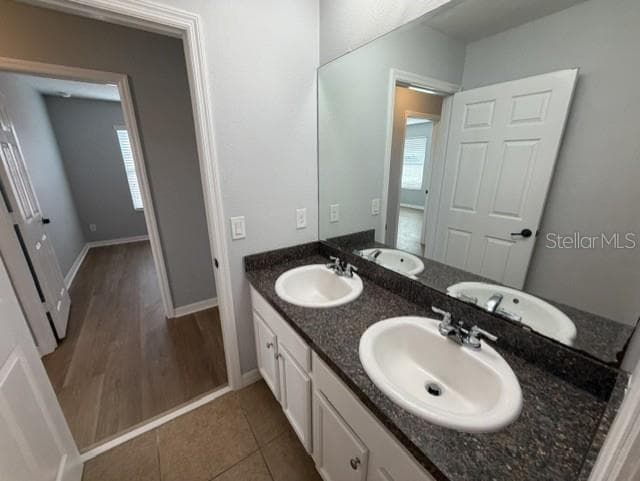 4907 ROCKVALE DR. — photo 17 of 33