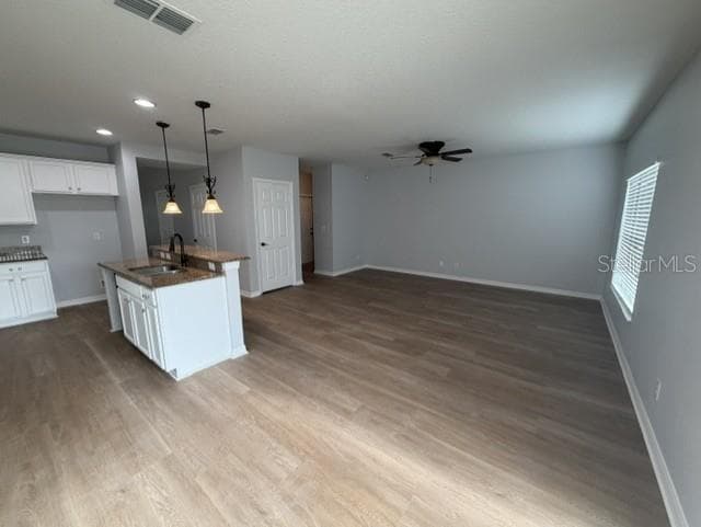 4907 ROCKVALE DR. — photo 12 of 33