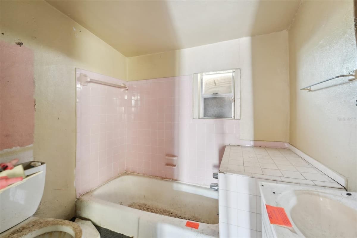 1002 NASSAU STREET — photo 12 of 12