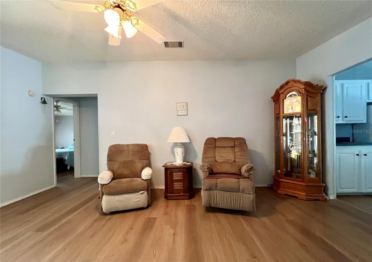 51 PINDO PALM STREET — photo 15 of 44