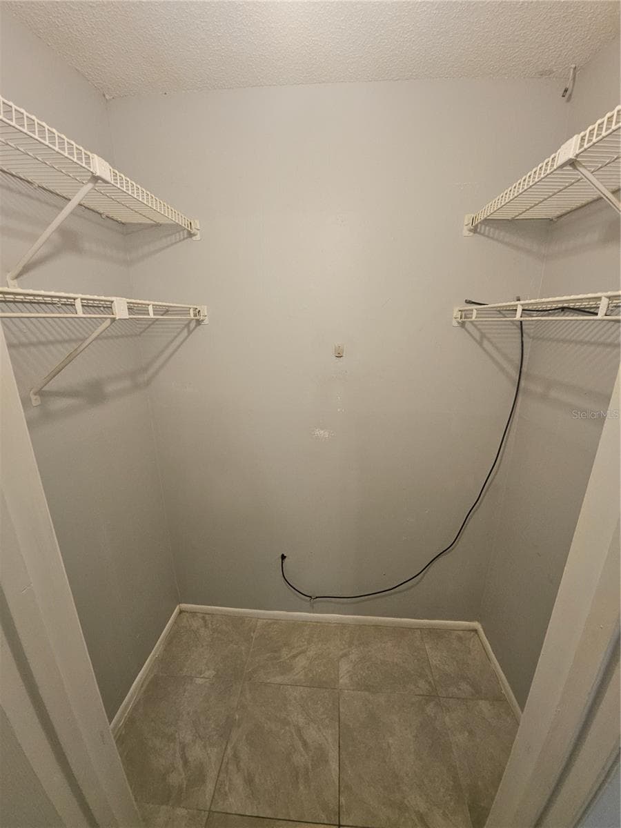 125 WATER FRONT WAY — photo 16 of 25