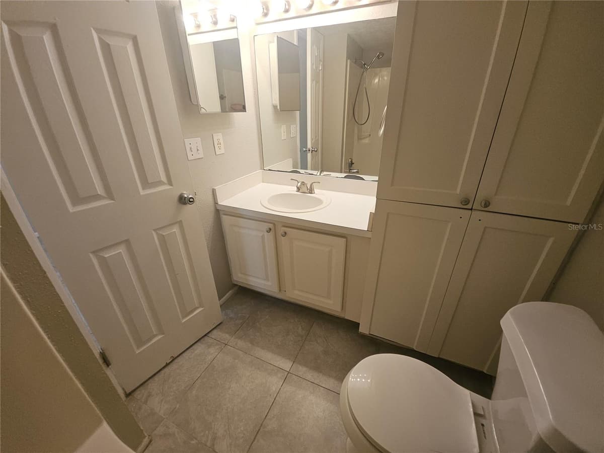 125 WATER FRONT WAY — photo 20 of 25
