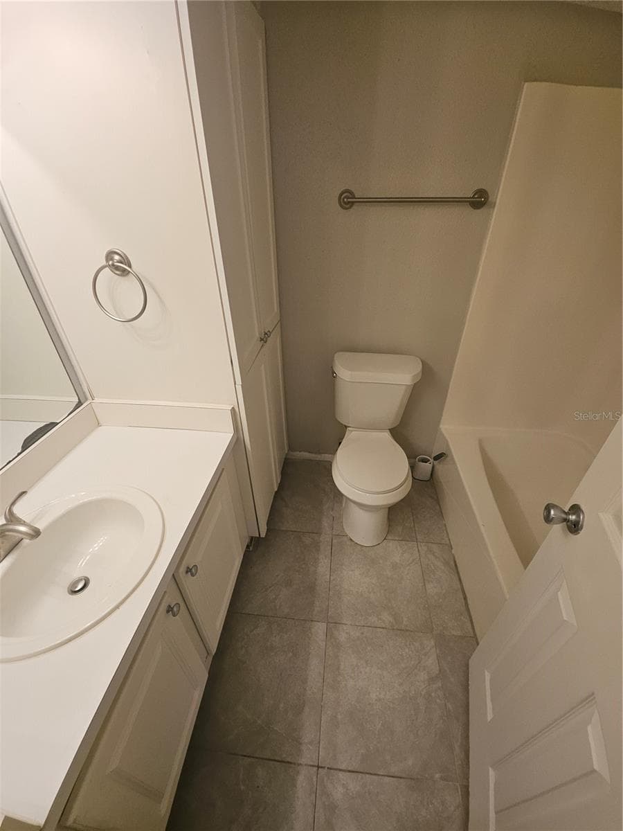 125 WATER FRONT WAY — photo 18 of 25