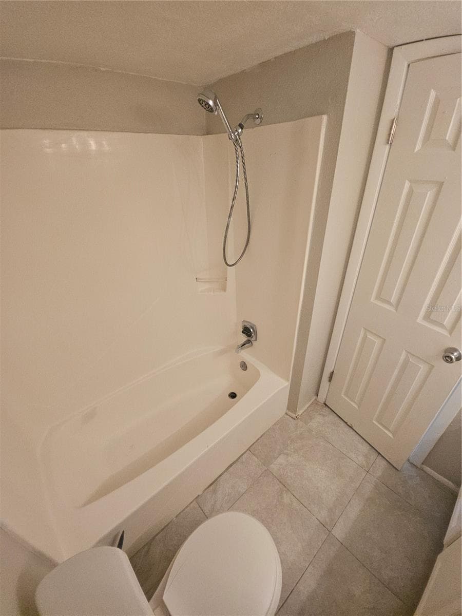 125 WATER FRONT WAY — photo 19 of 25