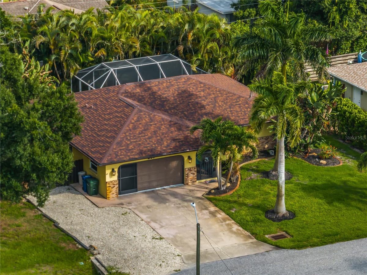 251 PLANTATION ROAD — photo 39 of 54