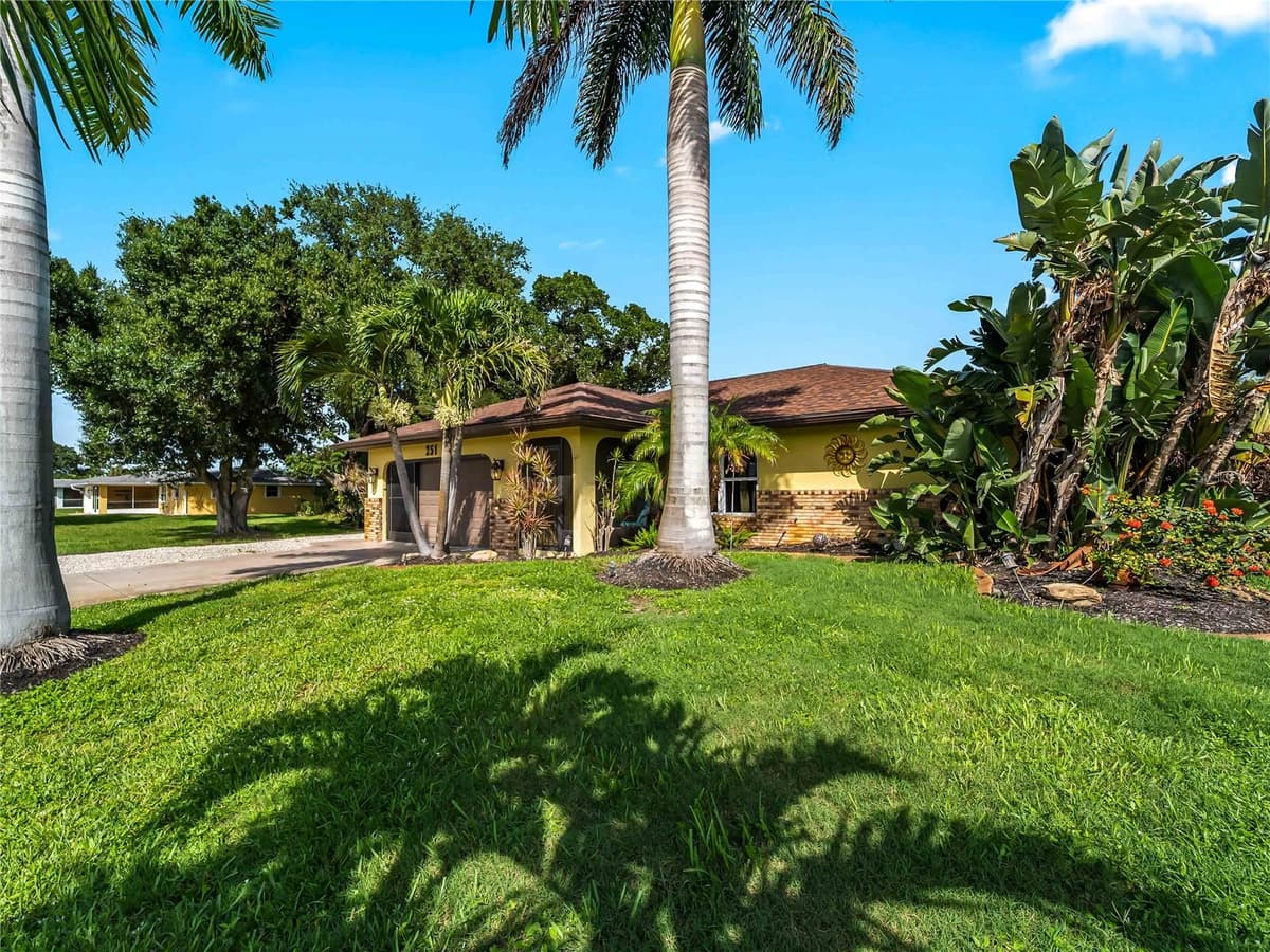 251 PLANTATION ROAD — photo 35 of 54