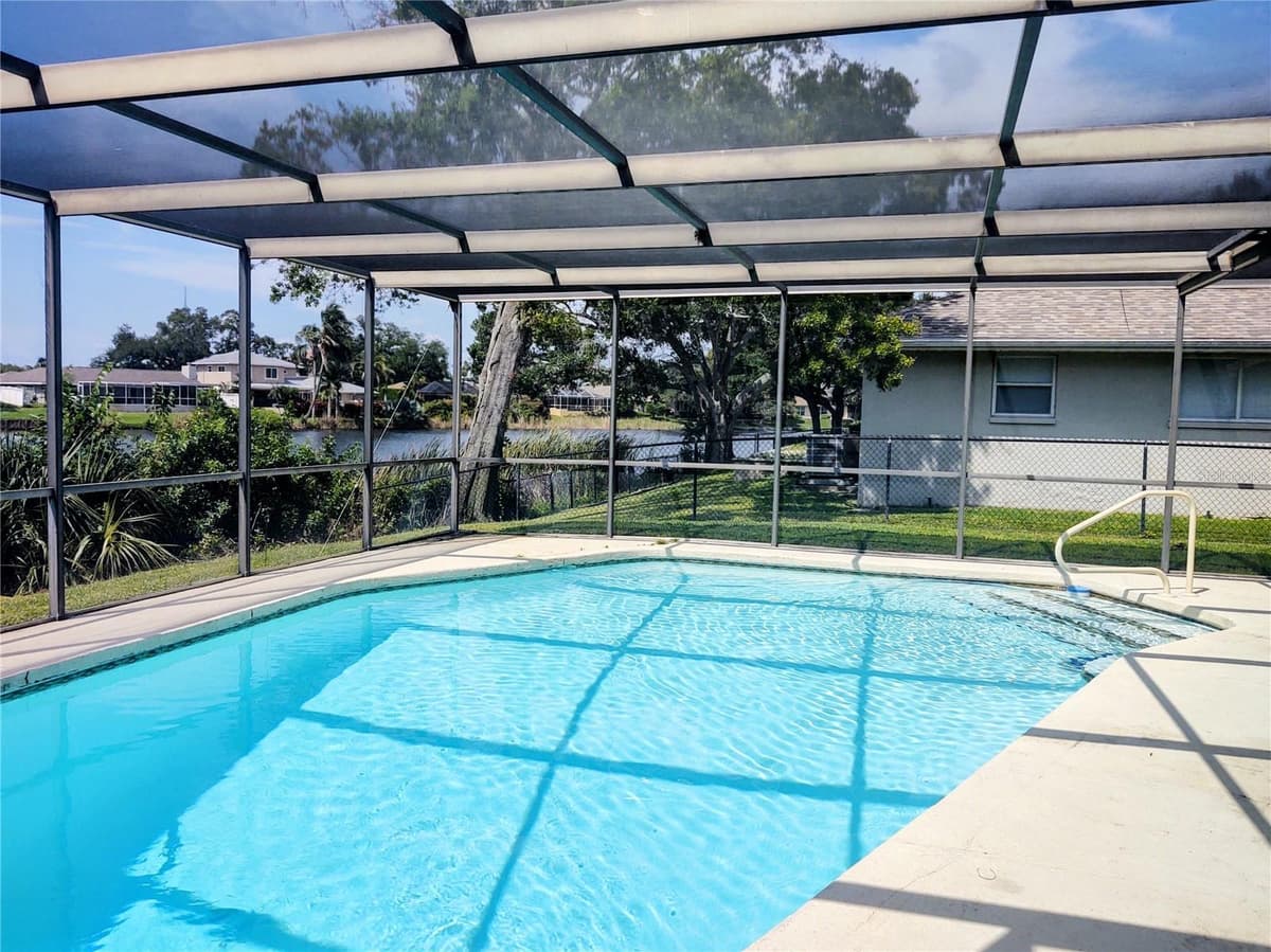 619 RIVIERA BAY DRIVE — photo 12 of 20