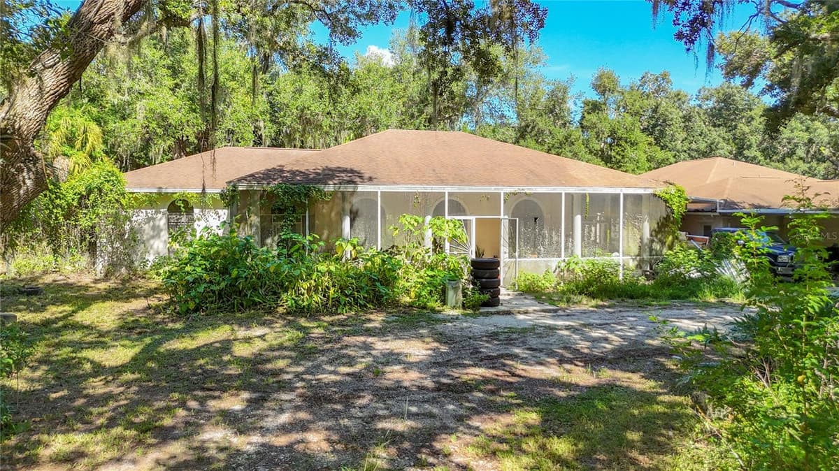 7350 PALOMINO TRAIL — photo 3 of 100
