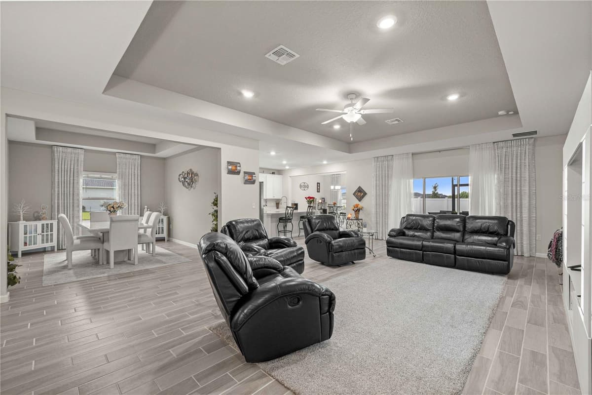 9332 58TH CIRCLE — photo 9 of 52