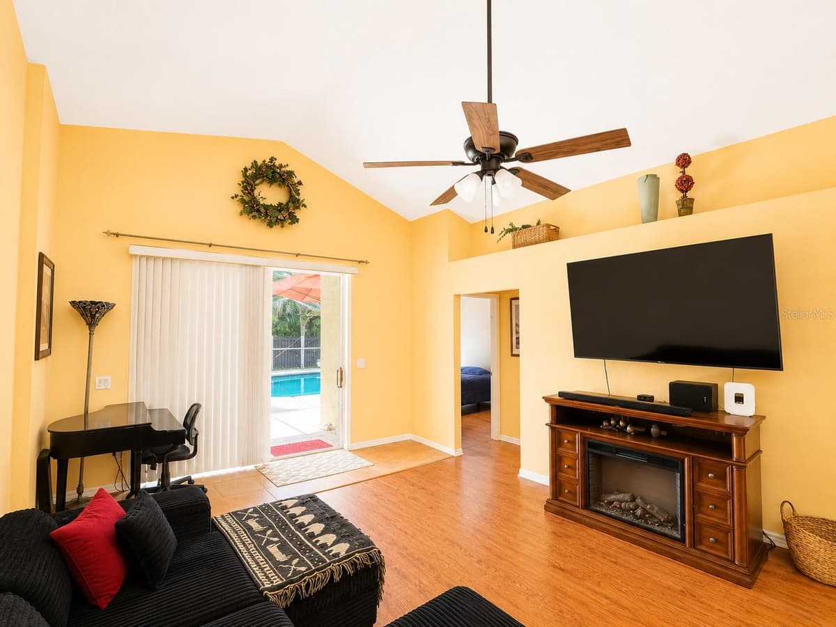 4431 STONES RIVER COURT — photo 9 of 45