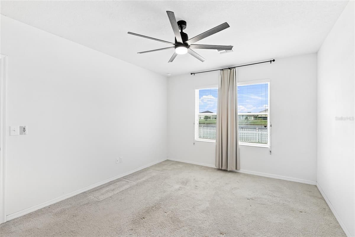 3909 PARK WILLOW AVENUE — photo 13 of 30