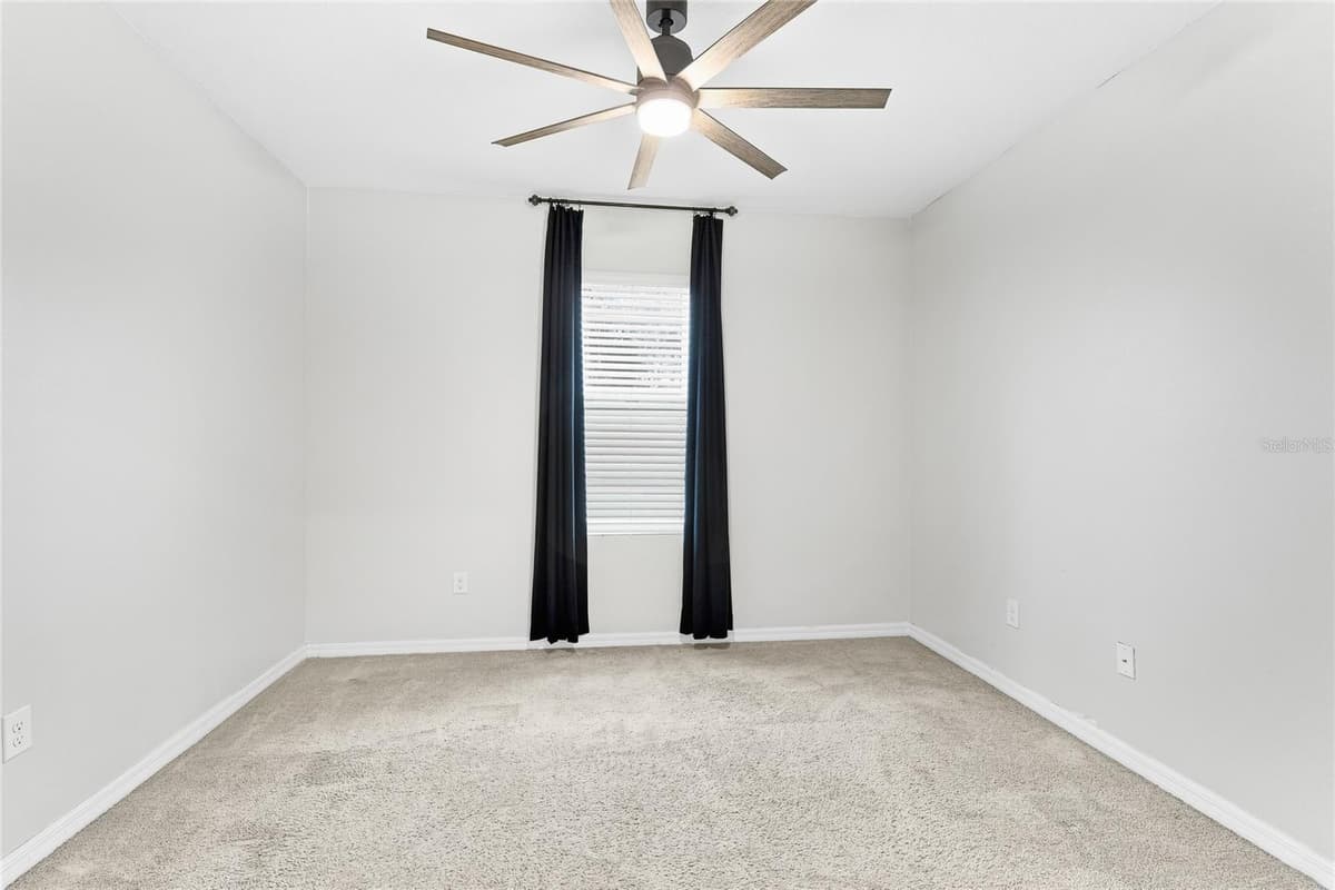 3909 PARK WILLOW AVENUE — photo 23 of 30