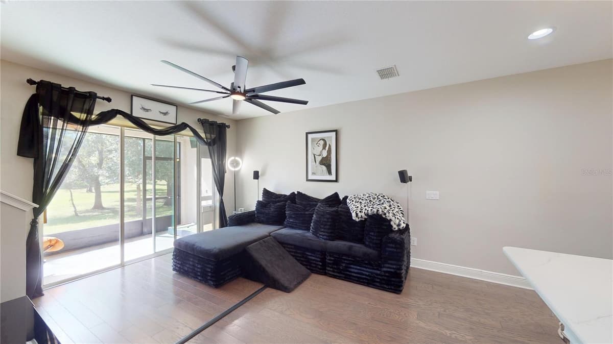 14223 PONDHAWK LANE — photo 14 of 38