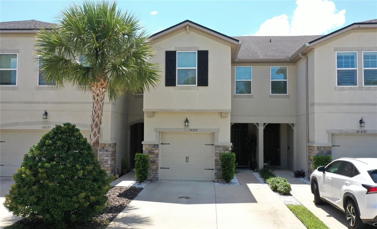 14223 PONDHAWK LANE — photo 1 of 38