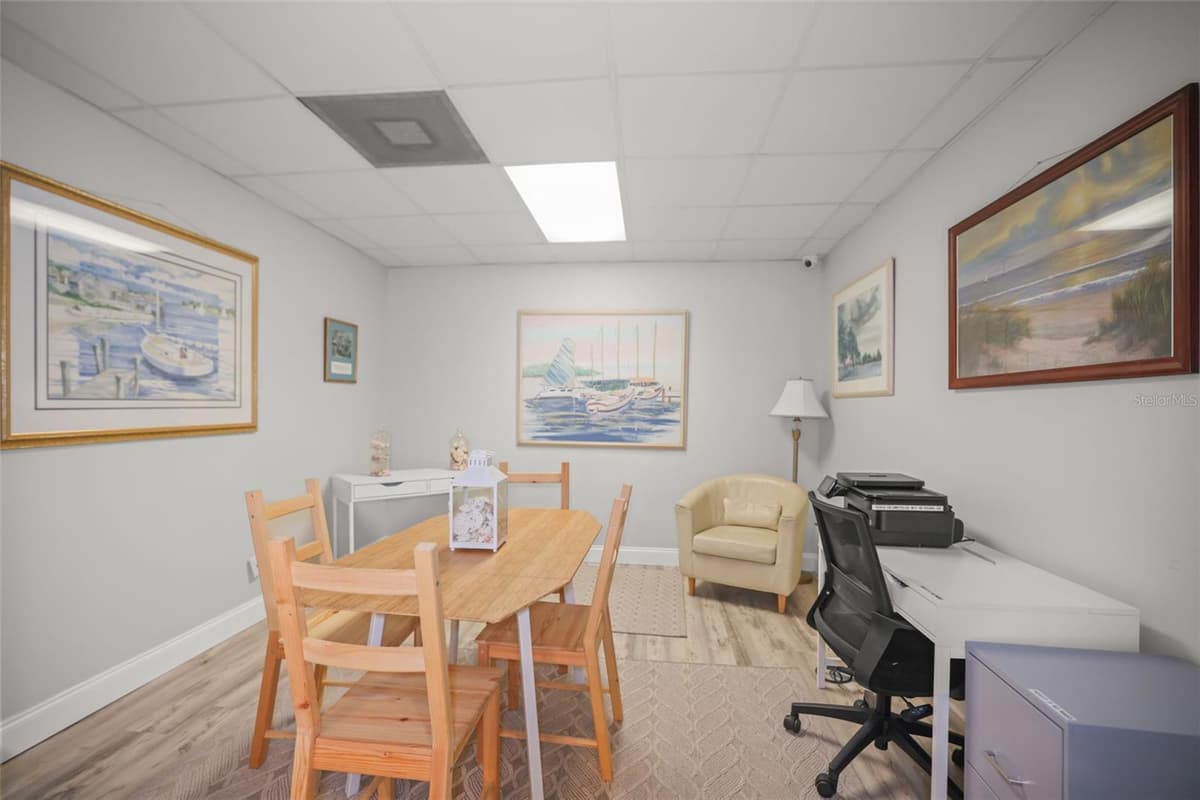 2700 BAYSHORE BOULEVARD — photo 42 of 73