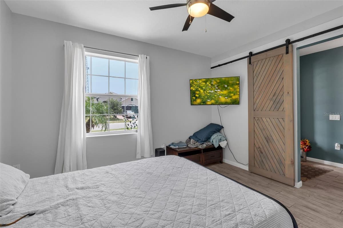 822 OPAL COURT — photo 14 of 55