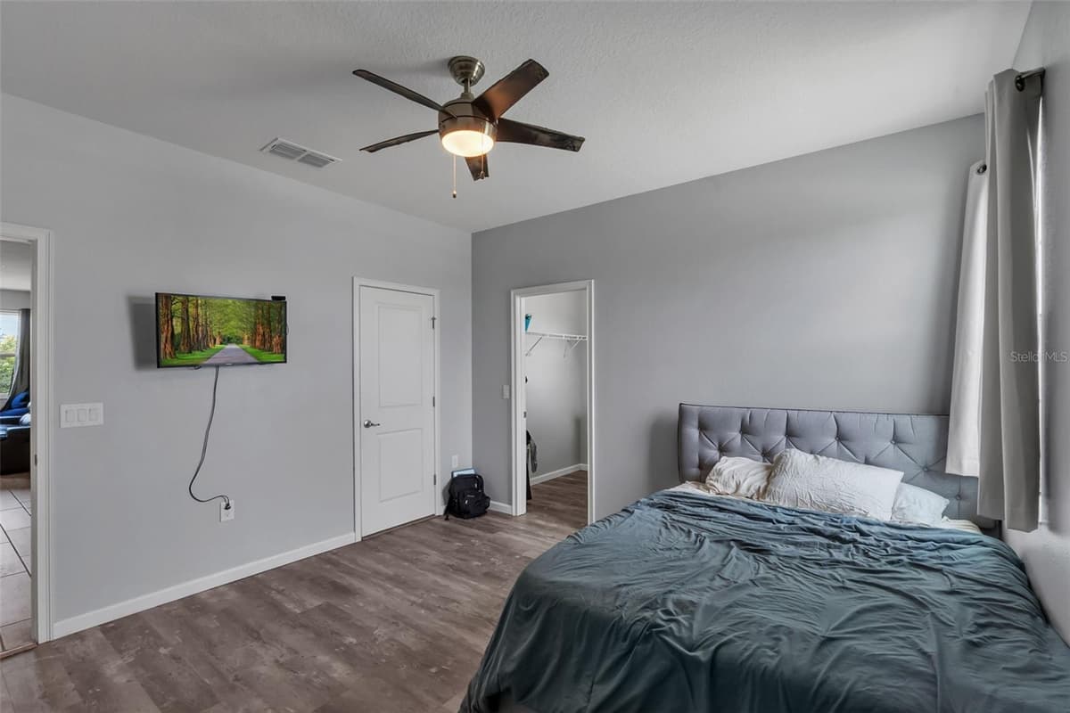 822 OPAL COURT — photo 26 of 55