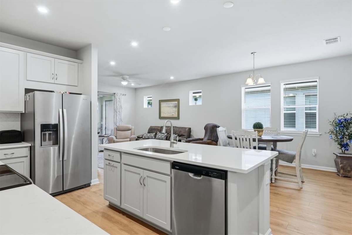 20411 SYMPHONY PLACE — photo 20 of 44