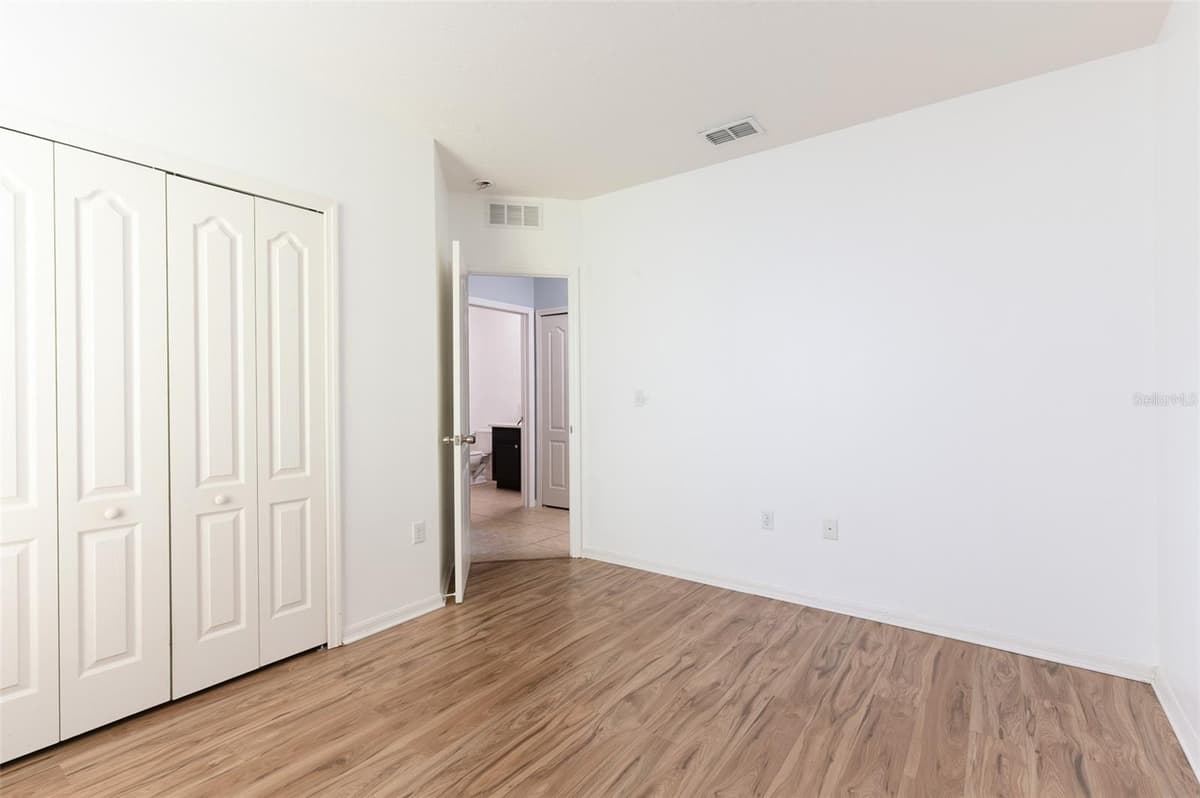 1569 TAMARIND ROAD — photo 12 of 20