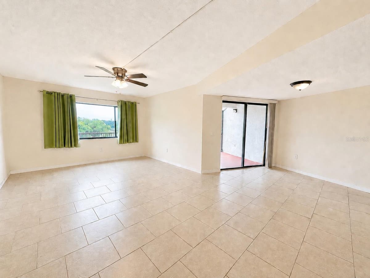 1068 LOTUS PARKWAY — photo 3 of 17