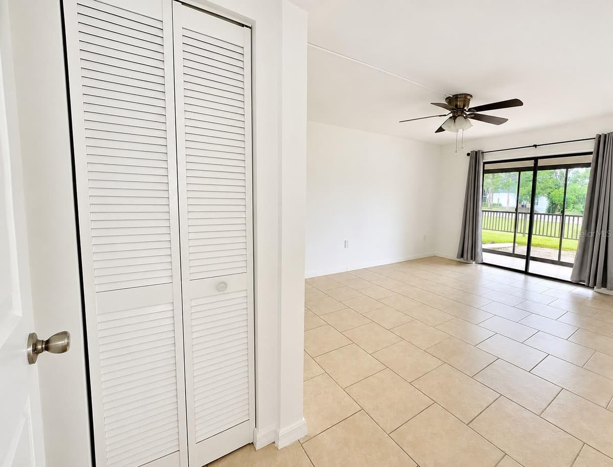 1068 LOTUS PARKWAY — photo 7 of 17