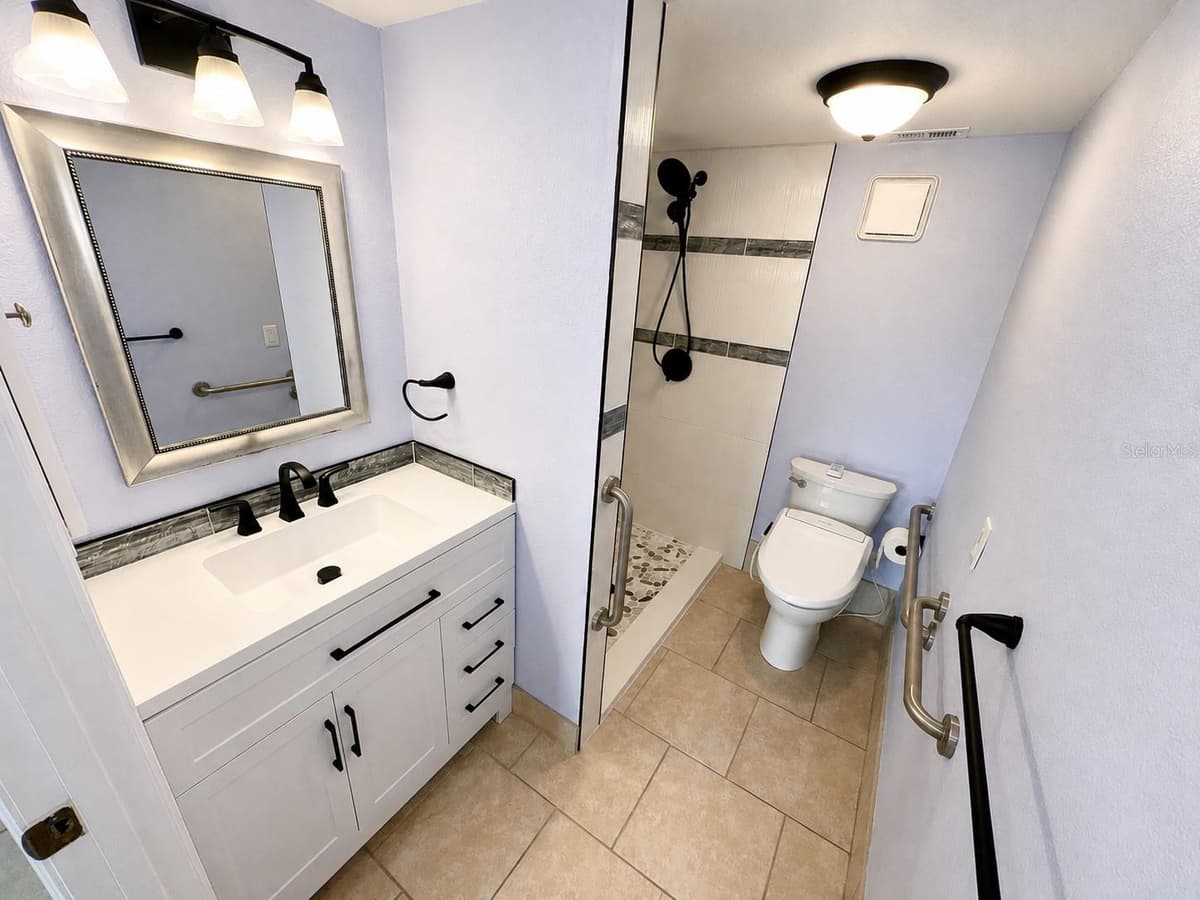1068 LOTUS PARKWAY — photo 8 of 17