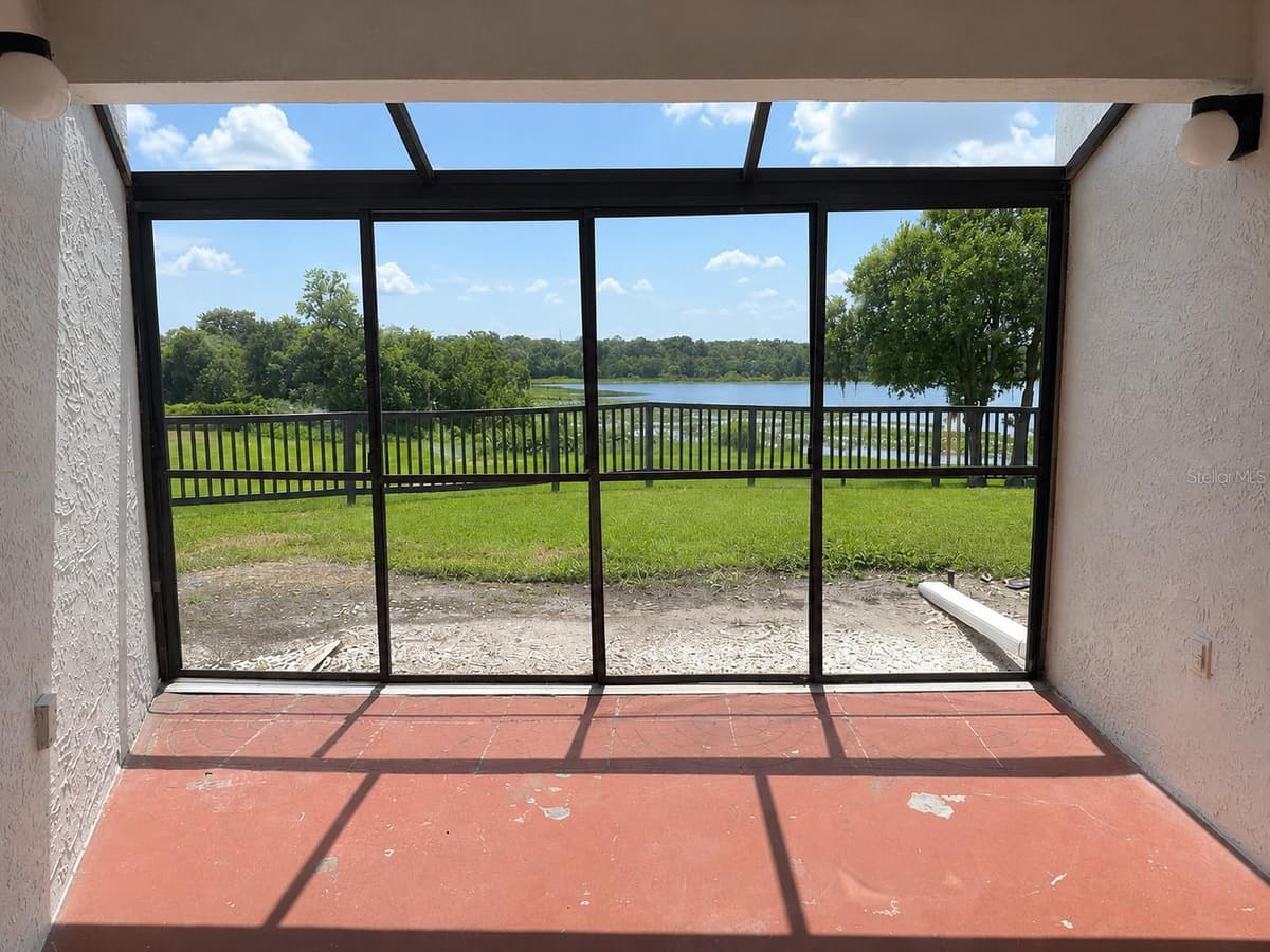 1068 LOTUS PARKWAY — photo 15 of 17