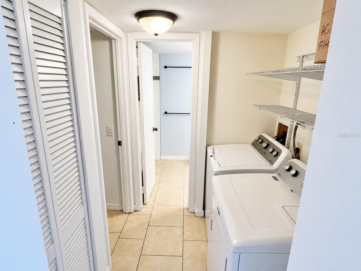 1068 LOTUS PARKWAY — photo 17 of 17